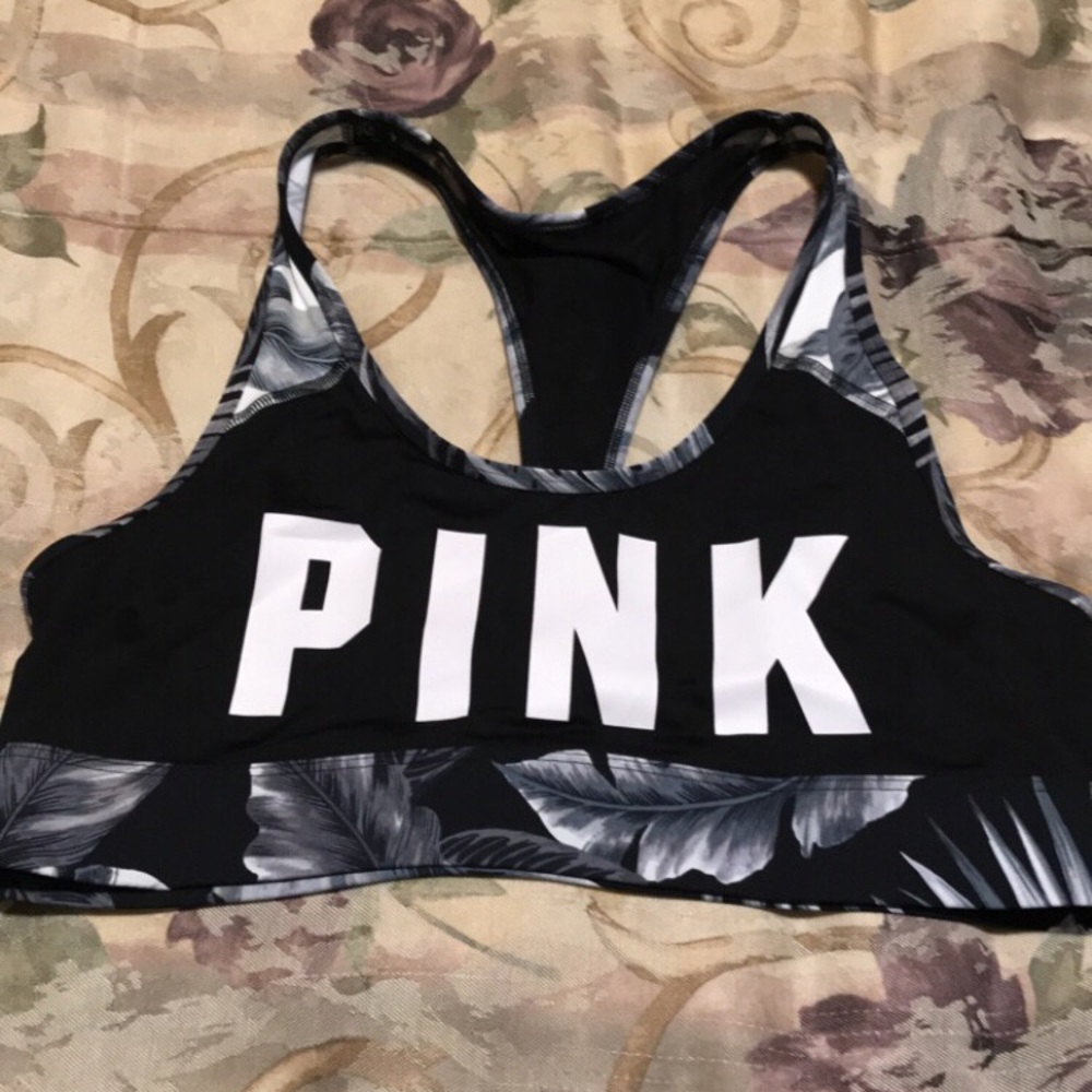 VS sports bra, large